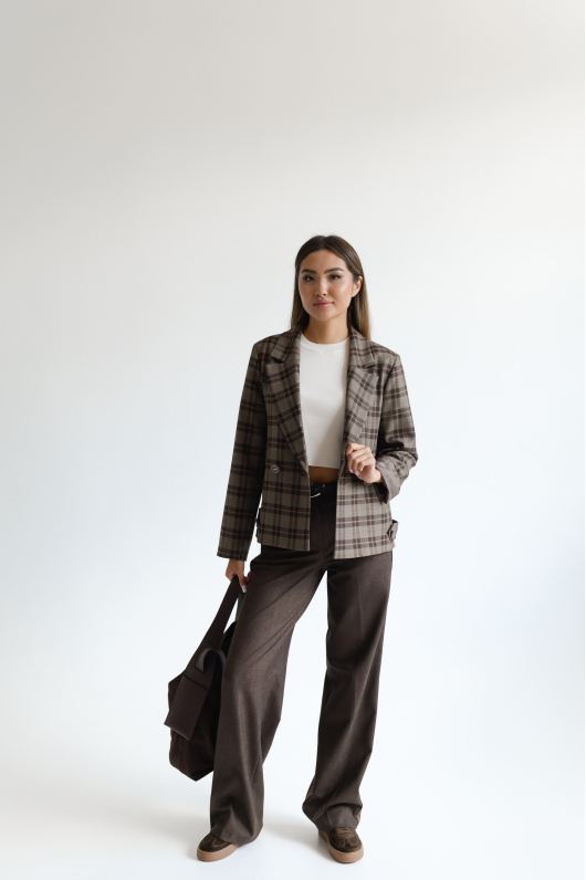 Брюки прямые с лампасом 